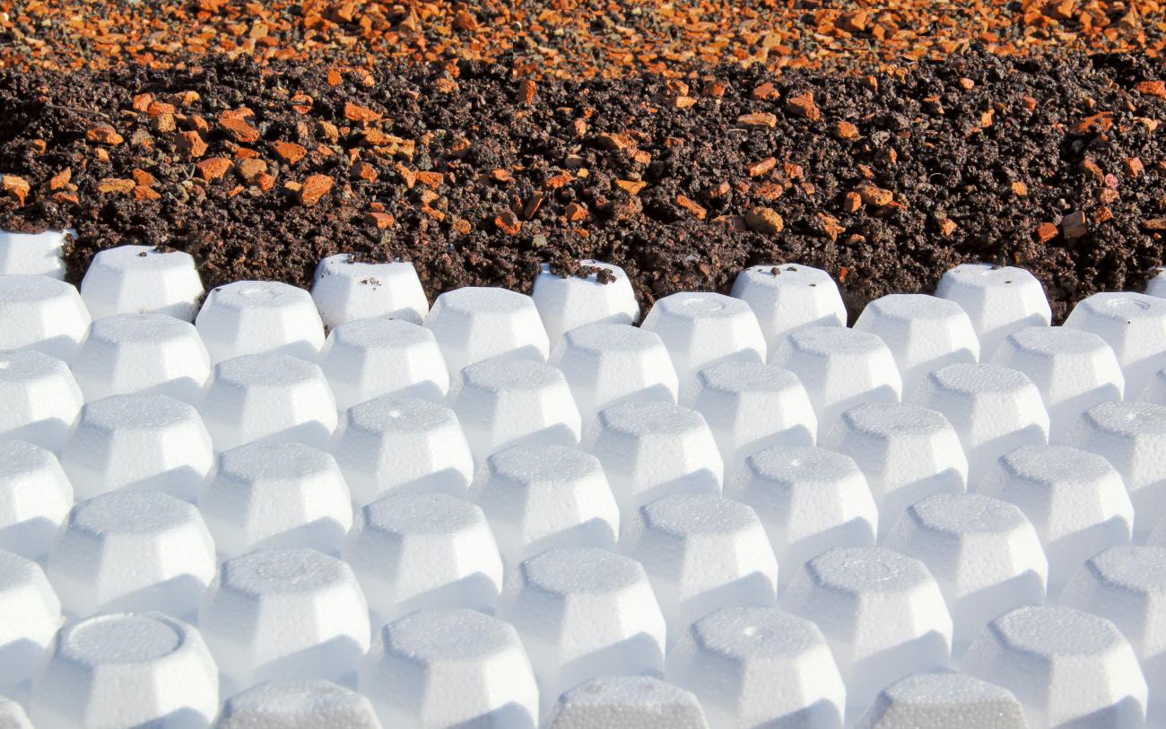 Drainage layers do play a key role for green roofs ZinCo Green Roof